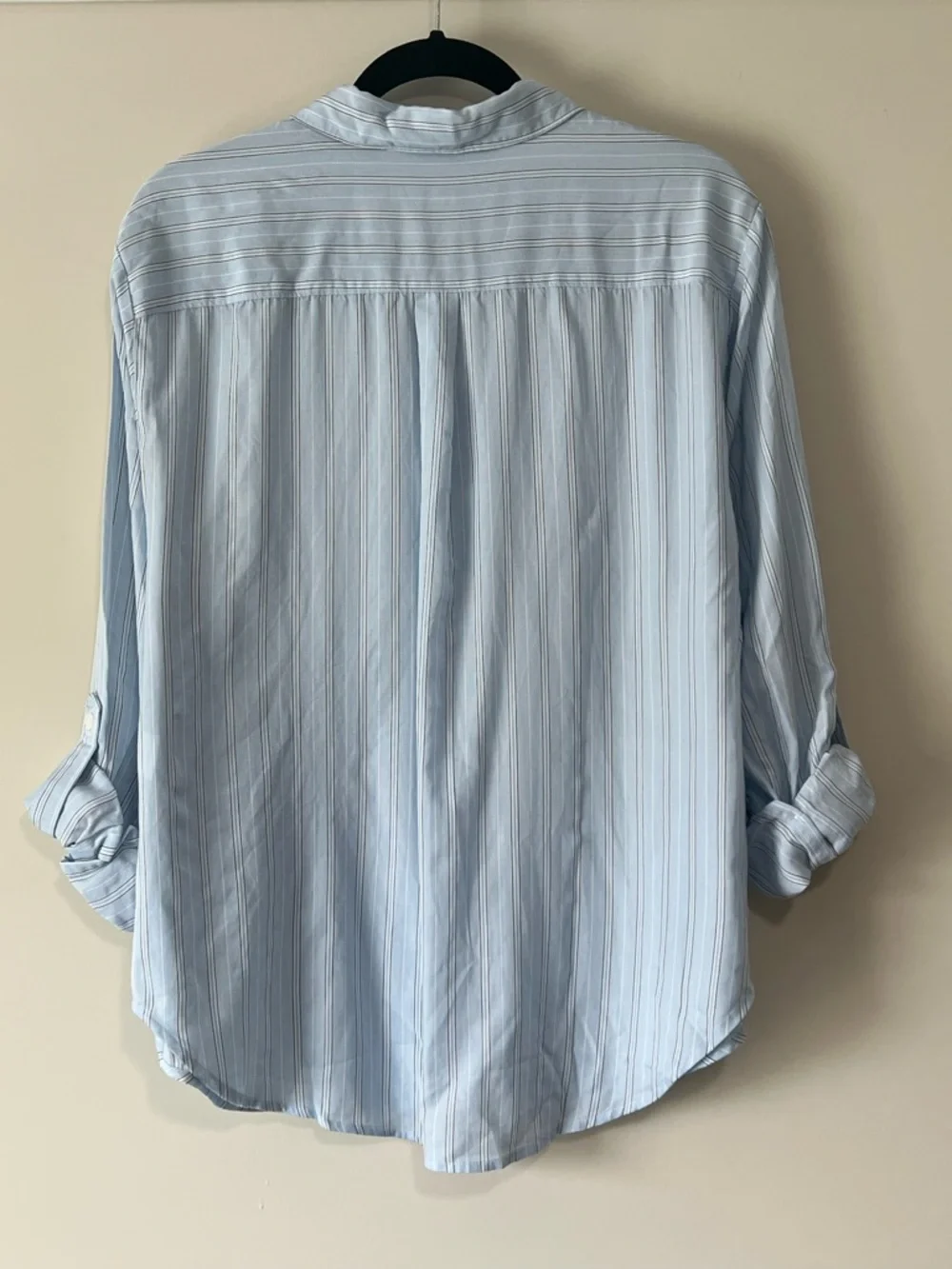 Levi's Light Blue & White Striped Button-Down Shirt - Picture 6 of 9